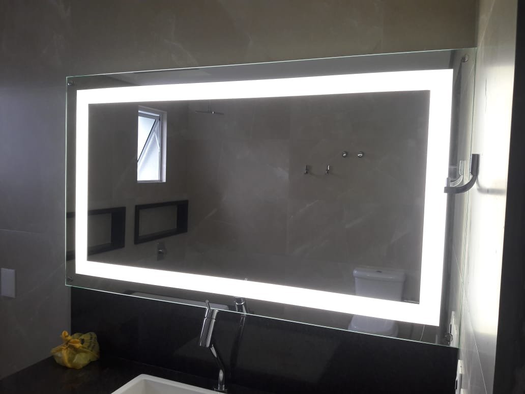 Seu espelho está manchando Descubra o motivo antes que piore